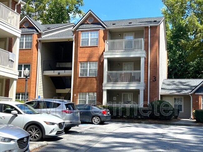 Foto del edificio - 3084 Chastain Park Ct NE
