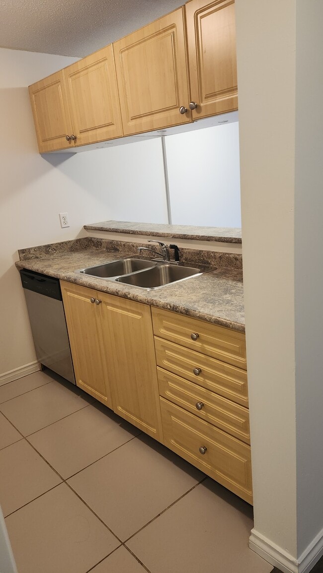 Photo du bâtiment - 1278 Granville St