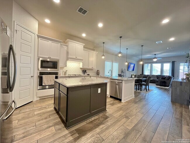 Foto del edificio - 14158 Blind Bandit Crk