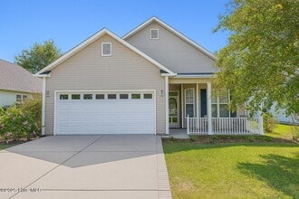 Building Photo - 124 Azalea Dr