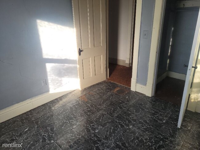 Foto del edificio - 3 br, 2 bath House - 304 B St S
