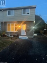 Building Photo - 54 Debby Crescent