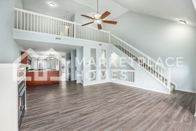 Building Photo - 65 Winder St