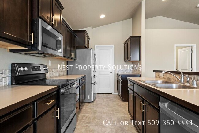 Foto del edificio - 558 S Lakeland Dr