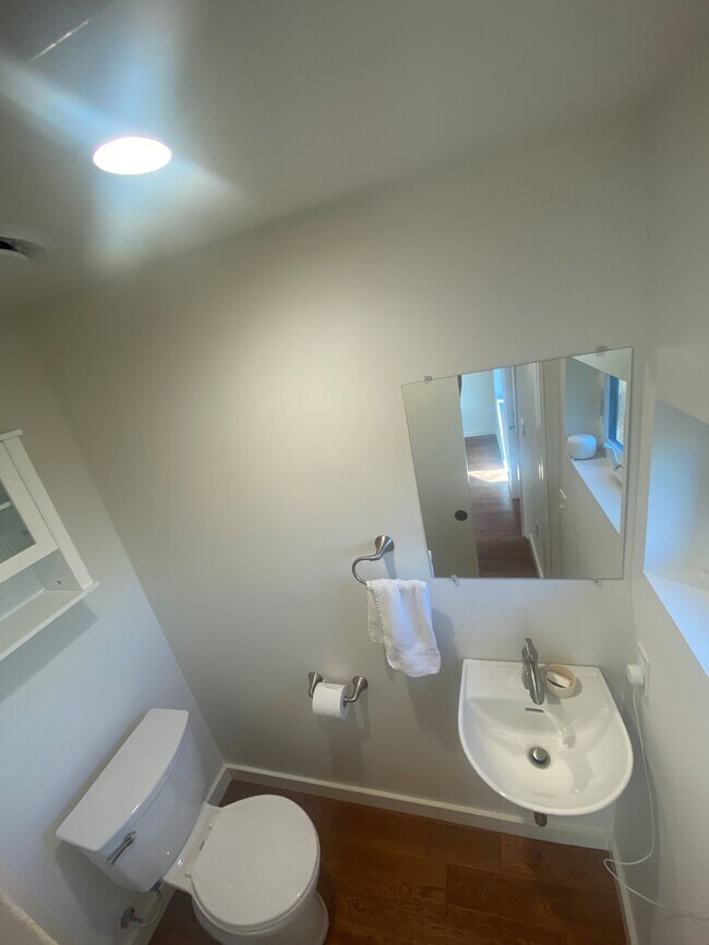 Half Bath - 11923 Wagner St