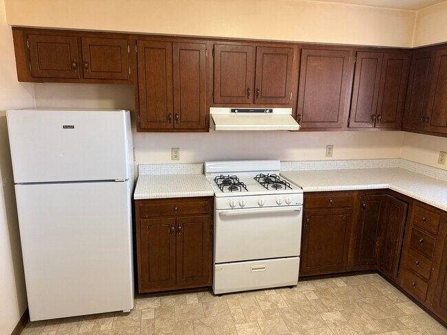 Foto del edificio - 302 S John St