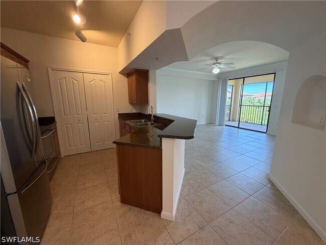 Building Photo - 12970 Positano Cir