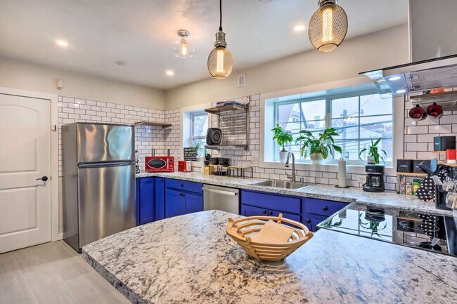 Foto del edificio - 1349 N 39th St