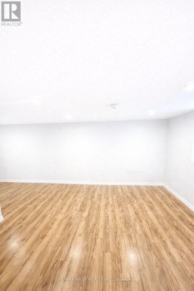 Photo du bâtiment - 106 Bell Dr