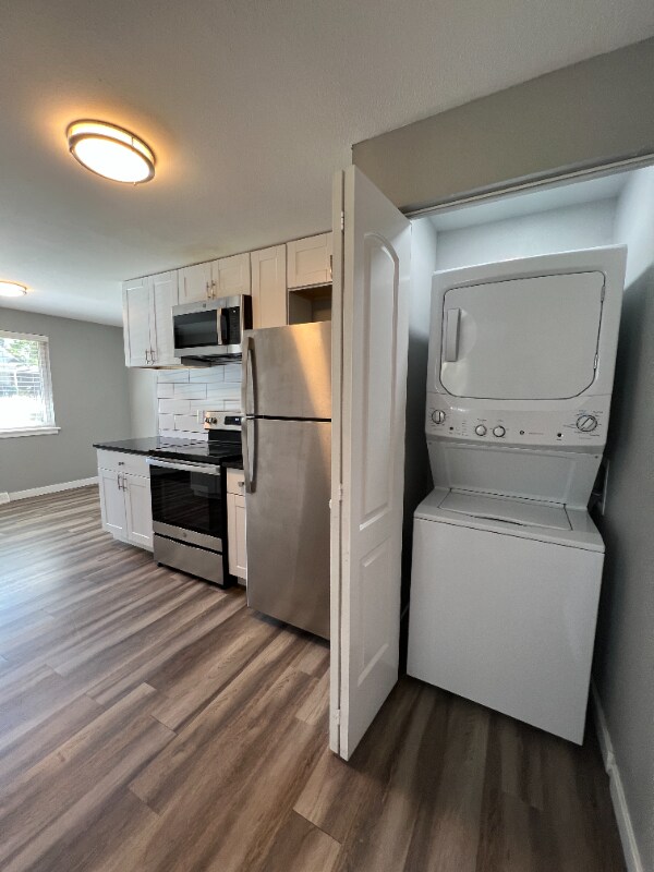 Building Photo - 1215 12th St