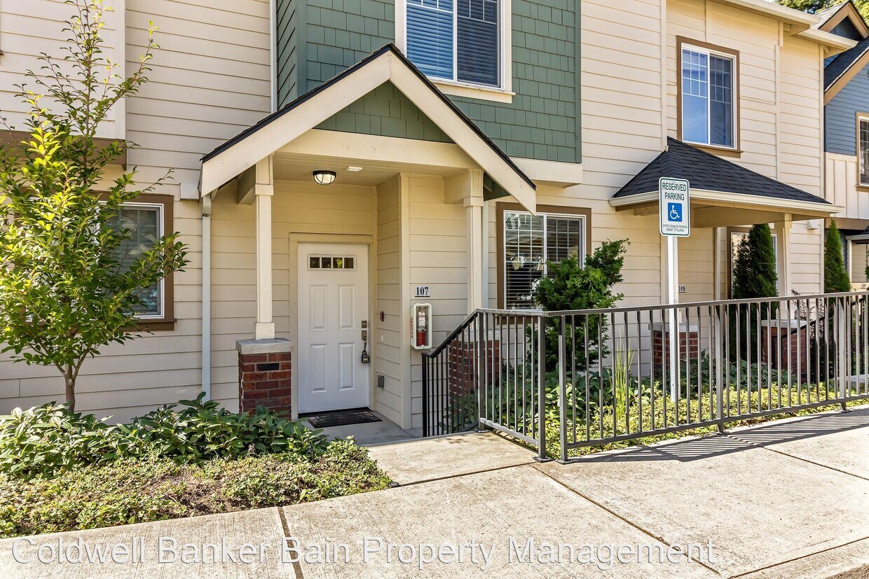 Primary Photo - 2 br, 2.5 bath House - 5957 185th Court N....