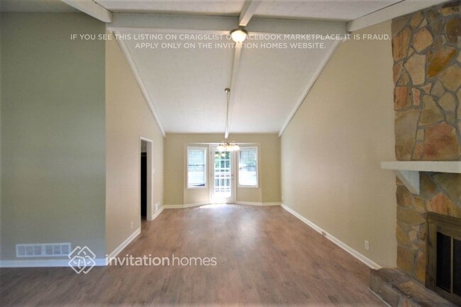 Building Photo - 1617 Eric Cir