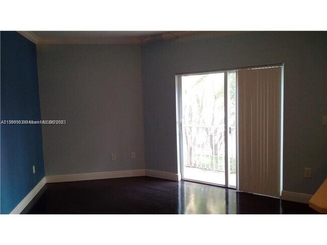 Foto del edificio - 5640 NW 115th Ct