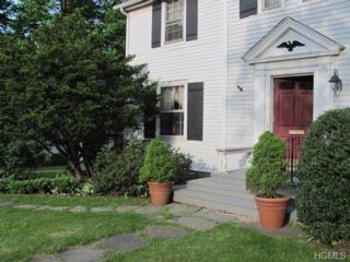 Primary Photo - 72 Old Balmville Rd