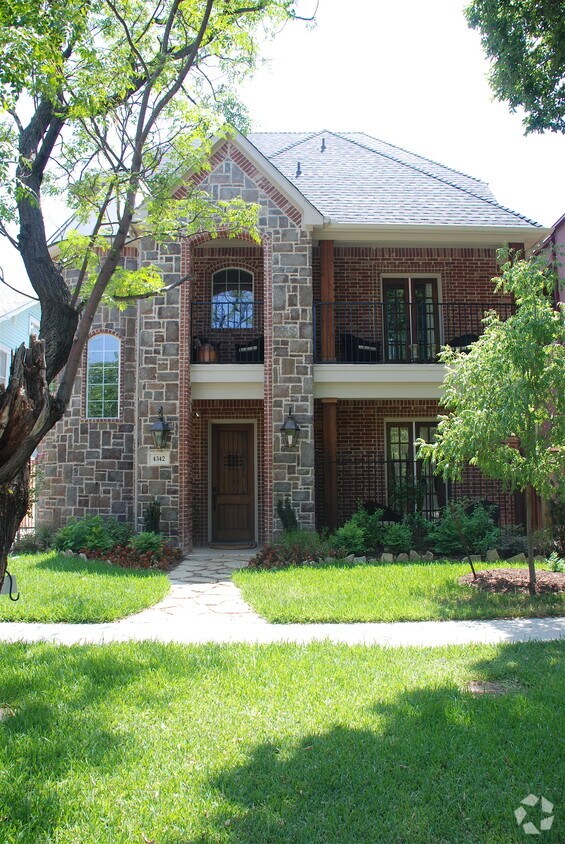 Foto del edificio - 4342 Cole Ave