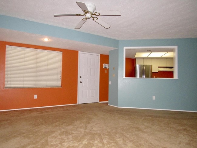 Building Photo - 3260 SE Aster Lane 142