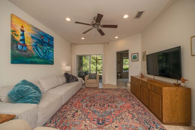Foto del edificio - Stunning 3-Bedroom Townhome with Panoramic...