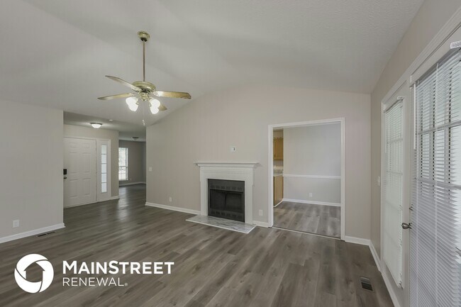 Foto del edificio - 1013 Dove Creek Ct