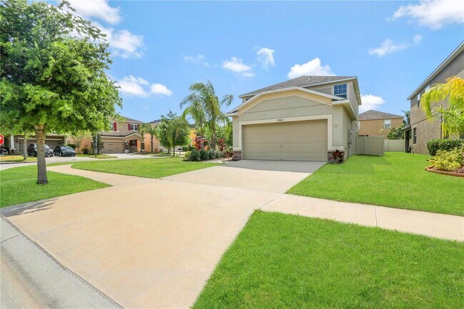 Building Photo - 15402 Lost Creek Ln
