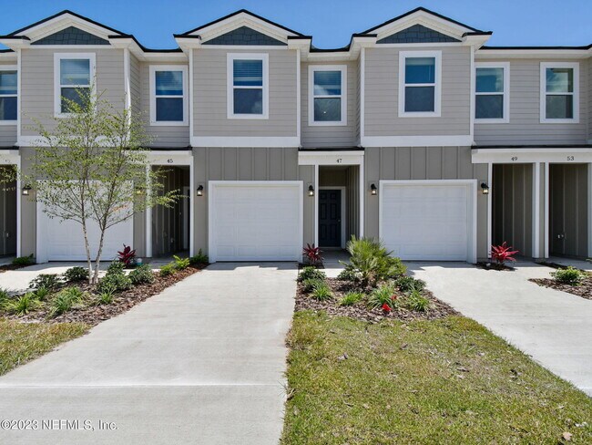 Building Photo - 55 Palma Dr