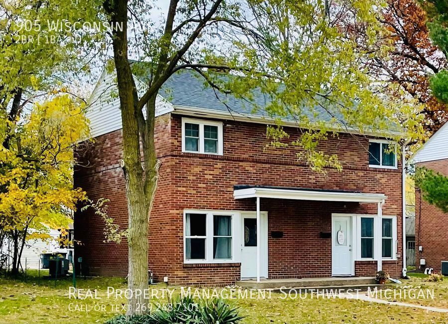 905 Wisconsin Ave, St. Joseph, MI 49085 House Rental in St. Joseph
