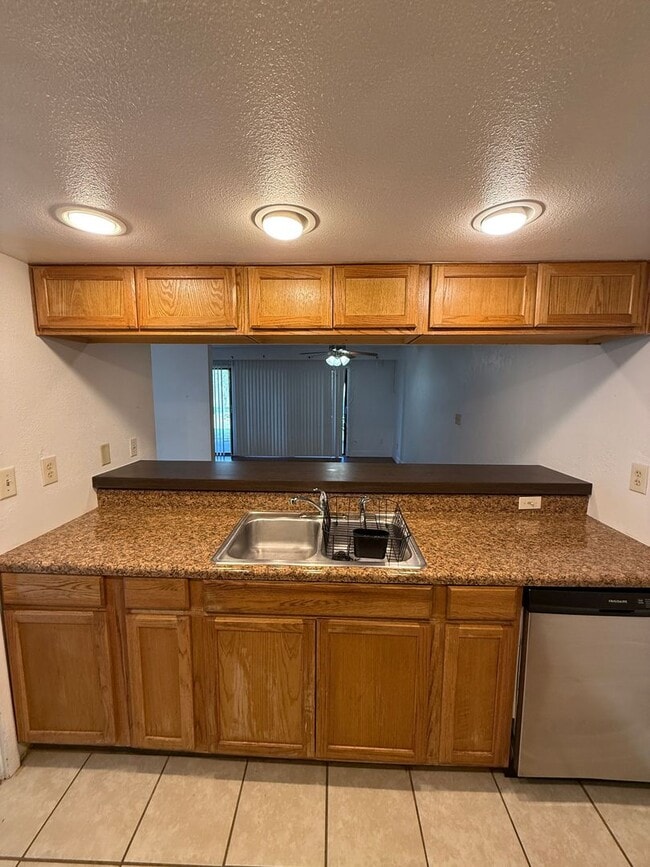 Foto del edificio - Beautiful 1-bedroom, 1-bath condo located in the Grenelefe community!