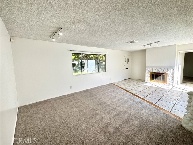 Foto del edificio - 143 Marywood Ave