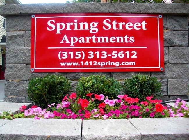 Building Photo - 1412 Spring St