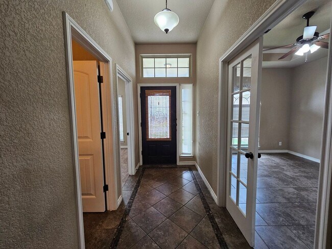 Building Photo - 6211 Newcastle Dr