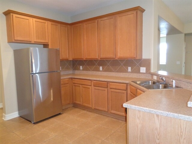 Building Photo - 11125 Running Pine Dr