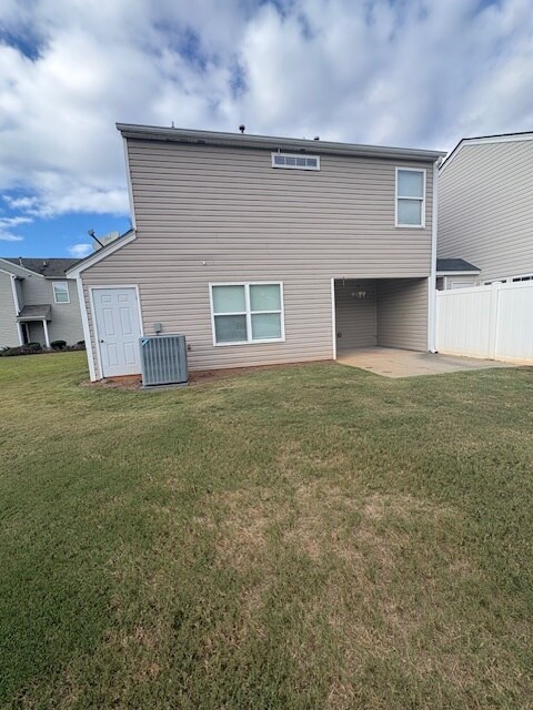 Foto del edificio - 5880 Ridge Stone Way
