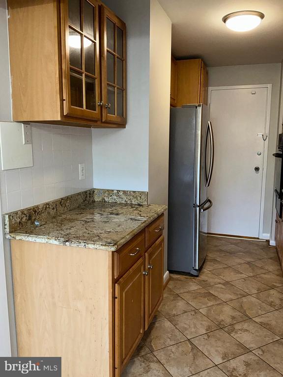 Foto principal - 10401 Grosvenor Pl