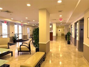 Building Photo - 900 SW 8th St