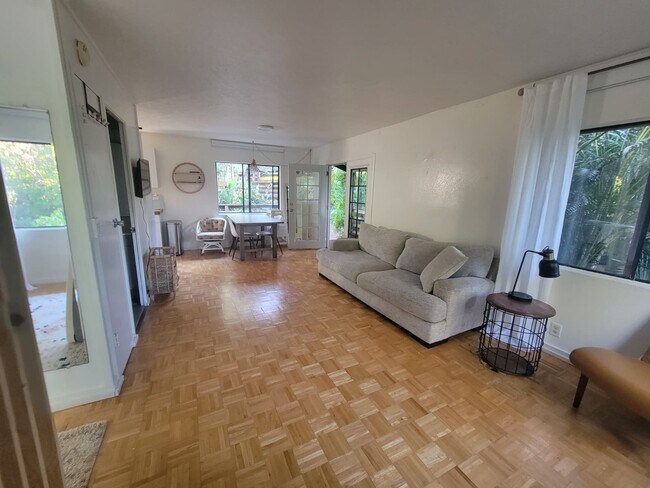 Foto del edificio - 3531 Baldwin Ave