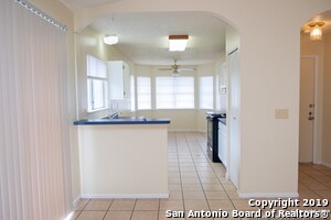 Foto del edificio - 9826 Meadow Br