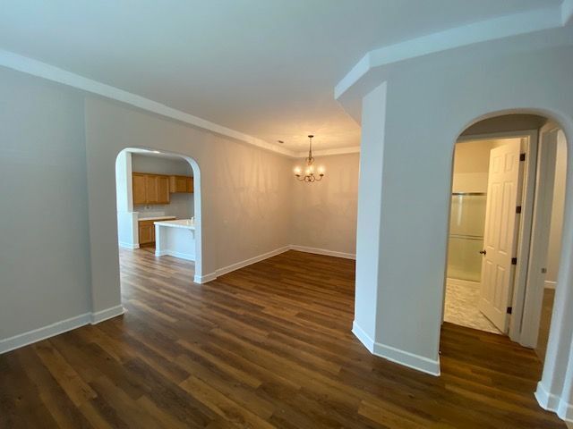 Building Photo - 1901 Charm Way