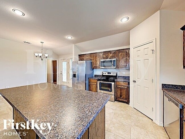 Foto del edificio - 638 Canvas Ct