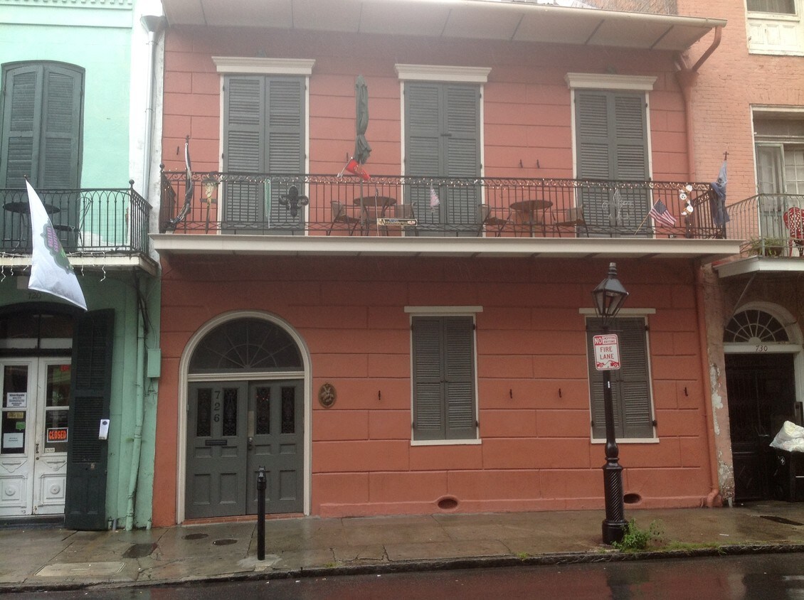 Foto principal - 726 Orleans St