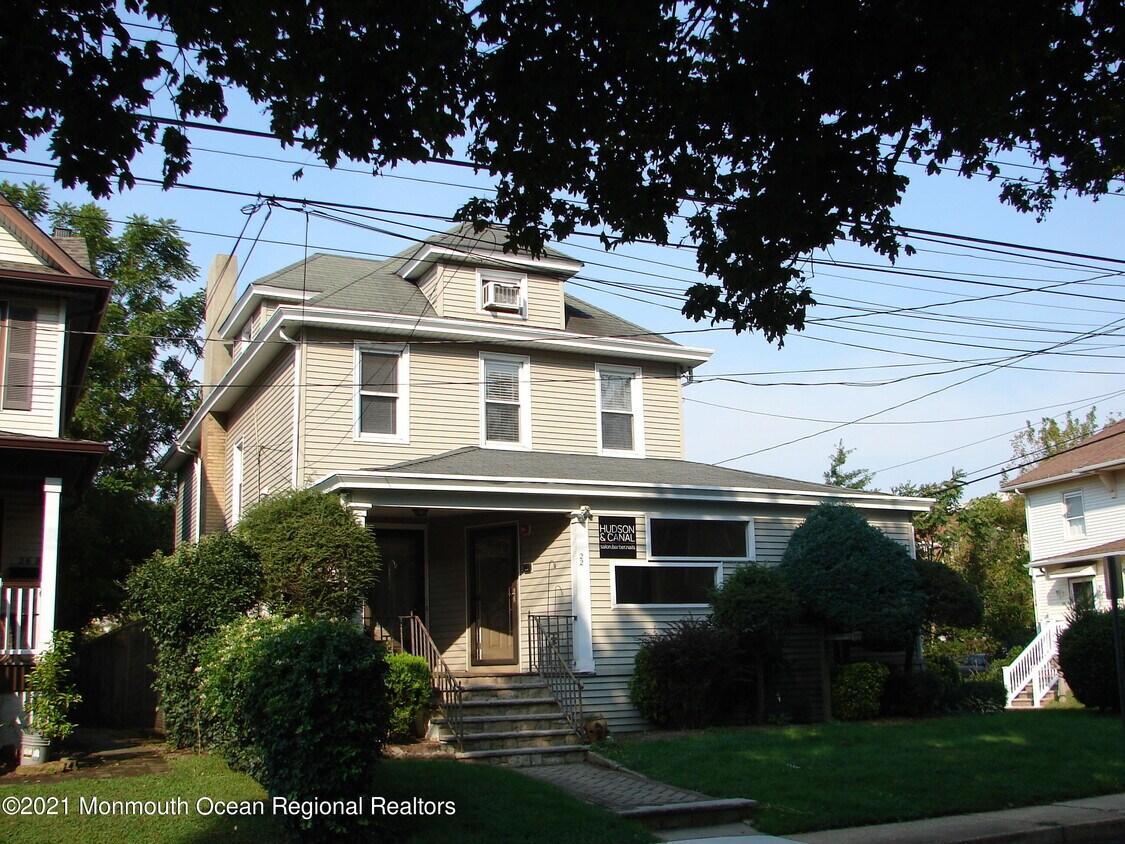 Foto principal - 22 Hudson Ave