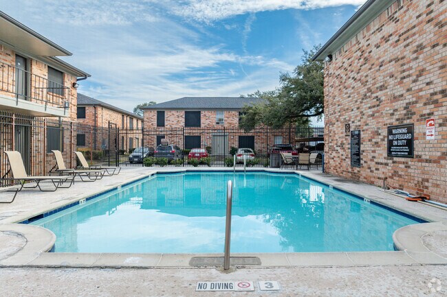 Piscina - Parkside Place Apartments