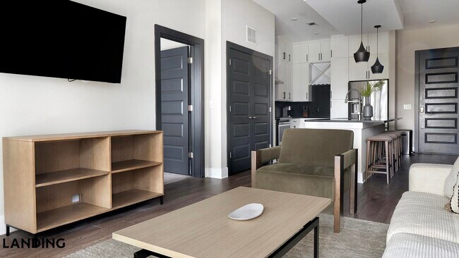 Building Photo - 2550 Blackmon Dr