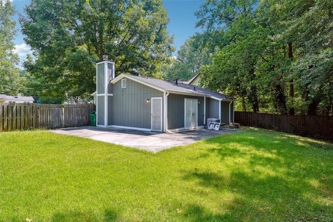 Building Photo - 3107 Del Monico Dr