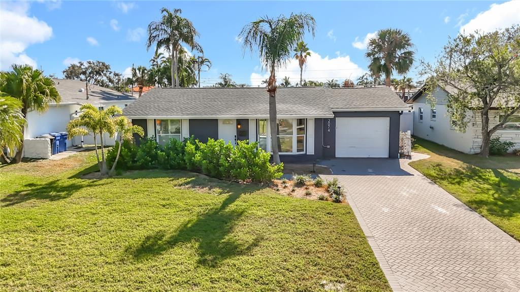 Primary Photo - 2074 Bayou Grande Blvd NE