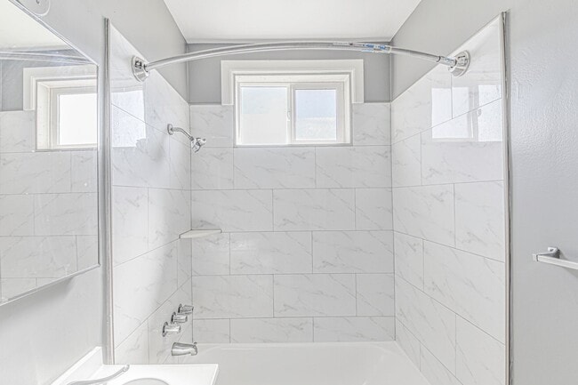 Foto del edificio - 210 E 29th St