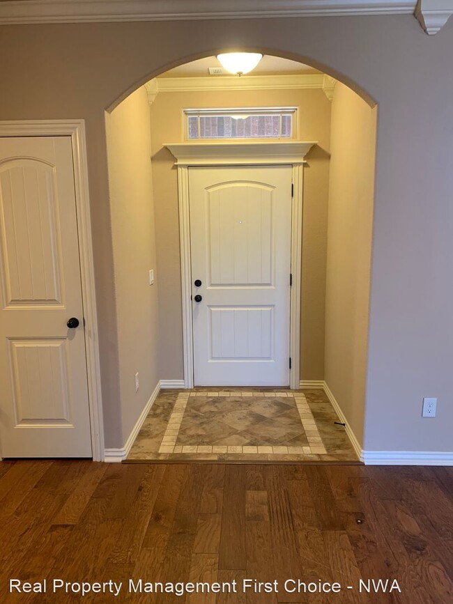 Foto del edificio - 3 br, 2 bath House - 6004 South 37th Street