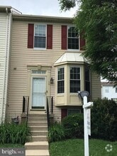 Building Photo - 30 Blackfoot Ct