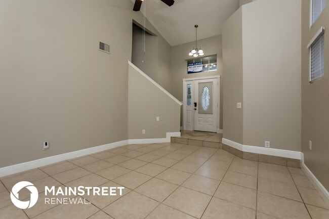 Building Photo - 10729 Satinwood Cir