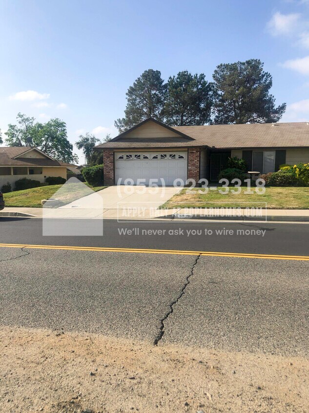 Primary Photo - 25731 McCall Blvd