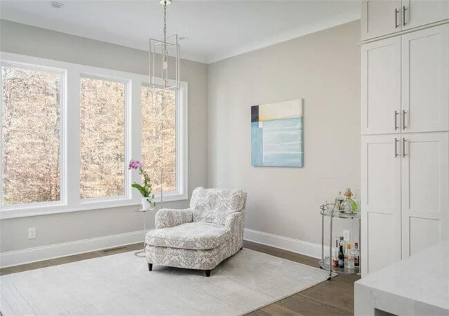 Building Photo - 4518 Collins Ave