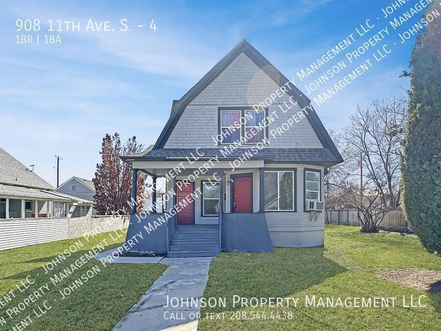 Primary Photo - 908 11th Ave S